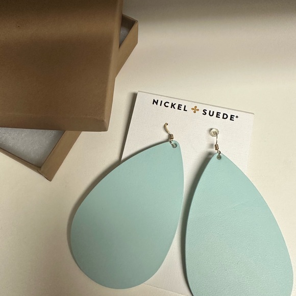 Nickel and Suede Mint Teardrop Leather Earrings - Picture 2 of 4
